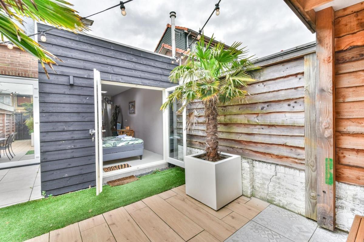 Appartement Pats Garden With Mini Cinema, Projector *